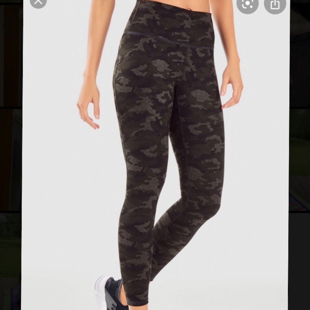 High-waisted Printed Powerhold 7/8 Leggings Camo